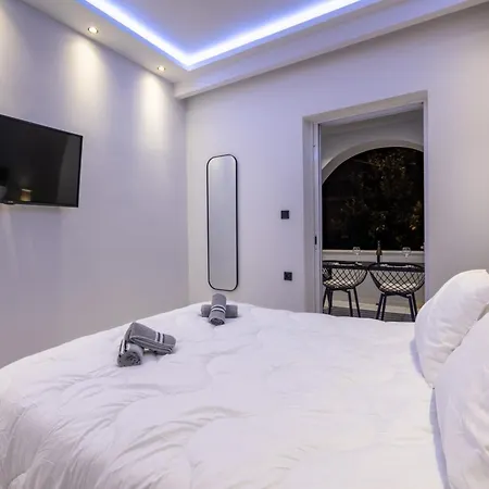 Apathera - Modern In Zakynthos Καλαμάκι