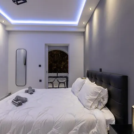 Apathera - Modern In Zakynthos